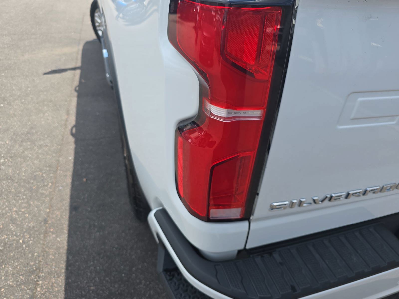 Used 2025 Chevrolet Silverado 2500 High Country w/ Technology Package AWD/4WD image 37