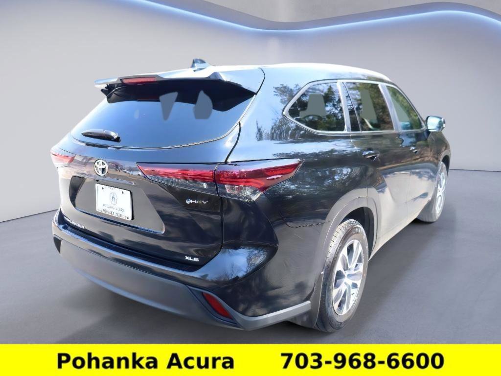Used 2025 Toyota Highlander XLE AWD/4WD image 7