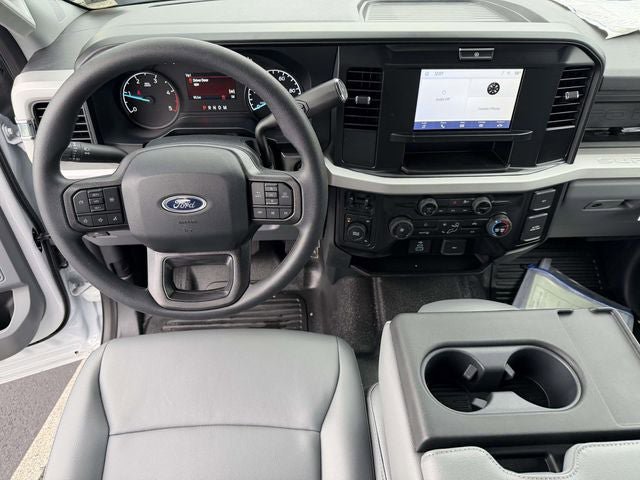 New 2026 Ford F550 4x4 Crew Cab image 11