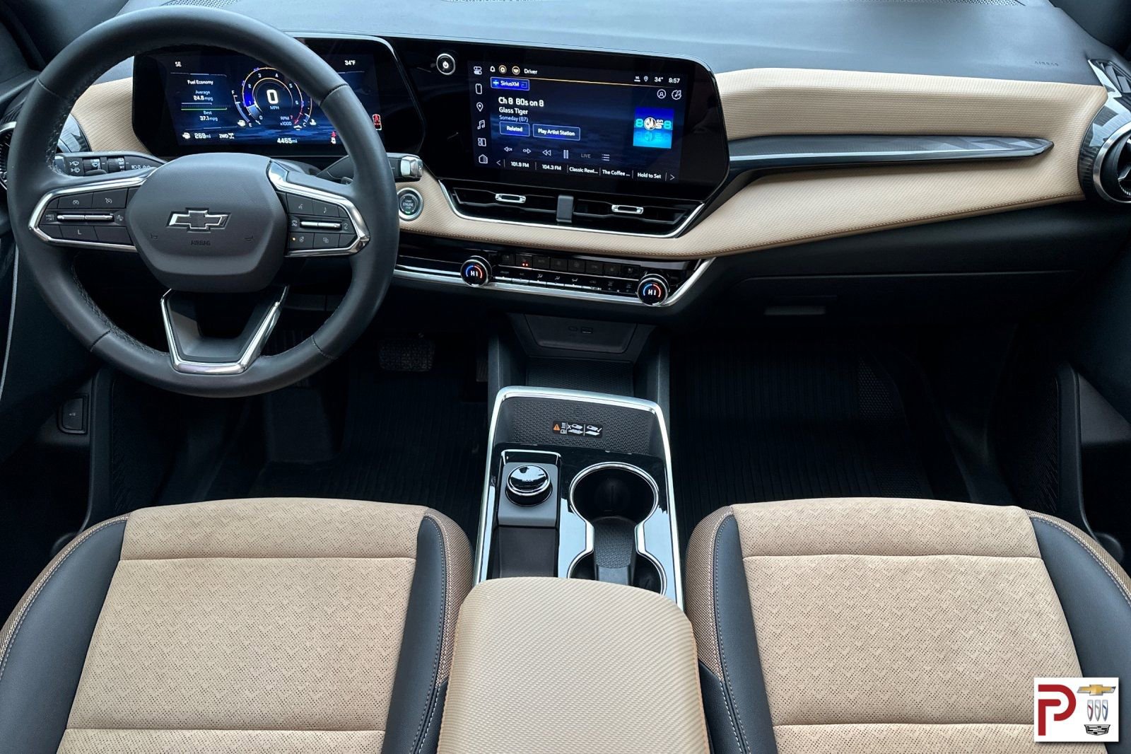 Used 2025 Chevrolet Equinox ACTIV w/ Convenience Package III image 16