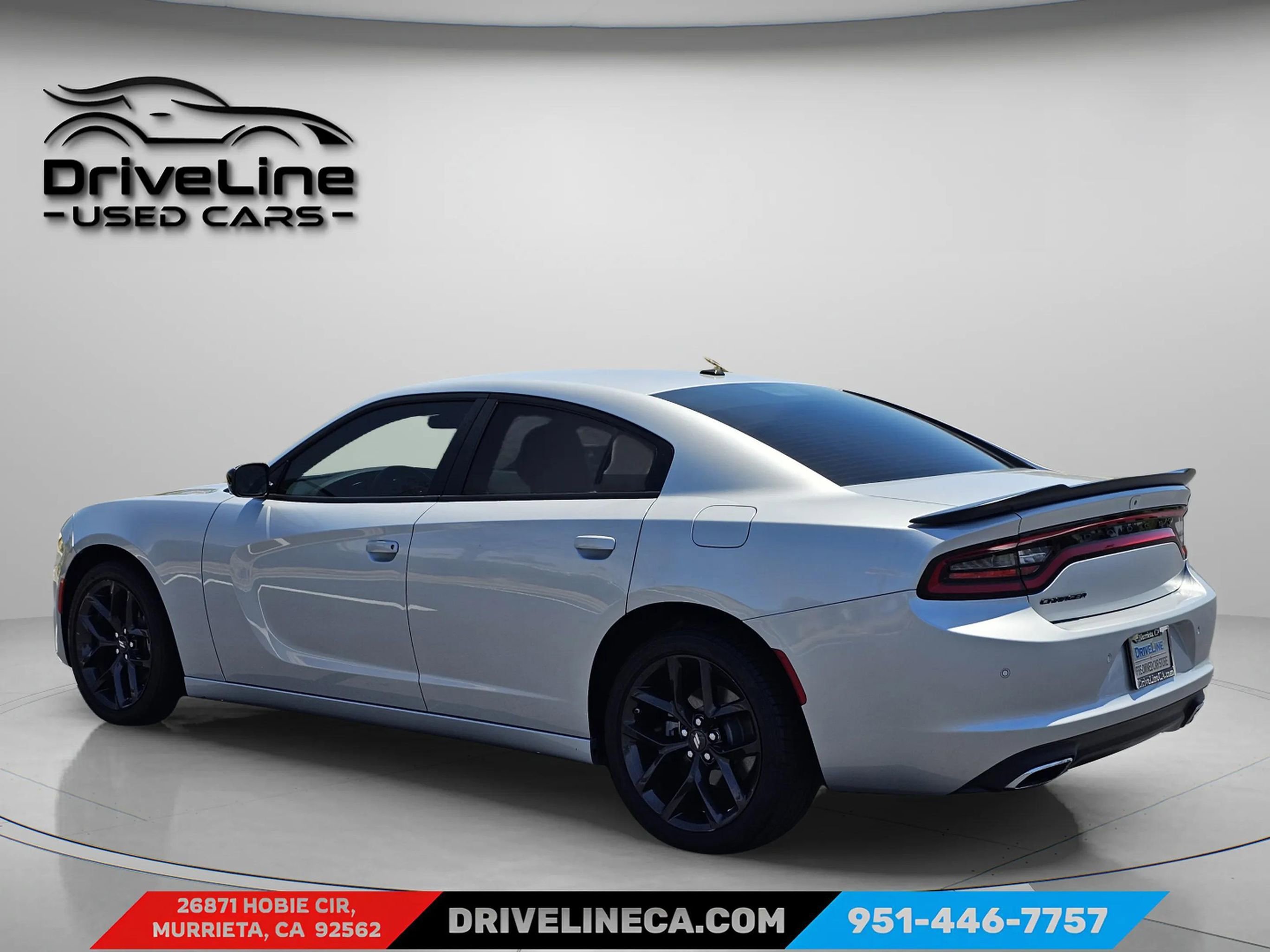 Used 2022 Dodge Charger SXT w/ Blacktop Package RWD image 10