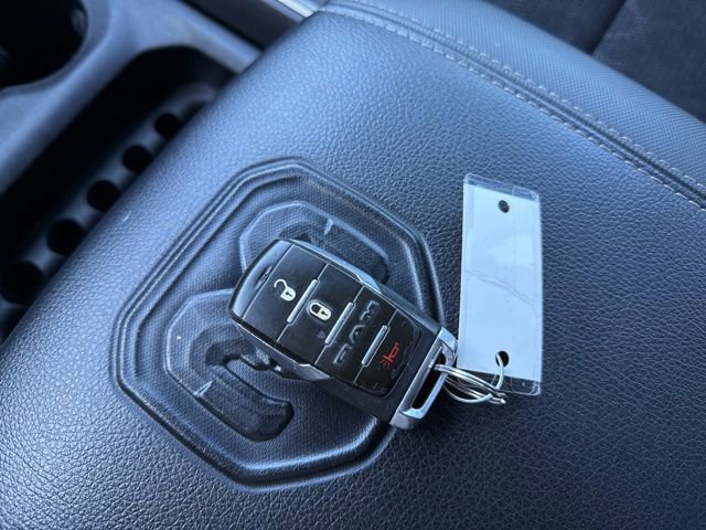 Used 2020 RAM 1500 Rebel image 35