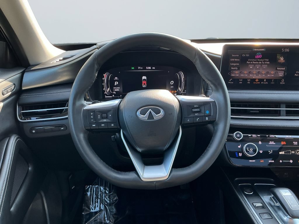 Used 2023 INFINITI QX60 Luxe w/ Cargo Package AWD/4WD image 13