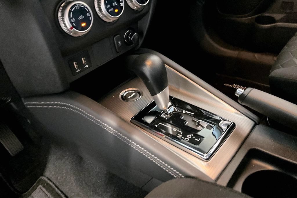 Used 2026 Mitsubishi Outlander Sport AWD image 11