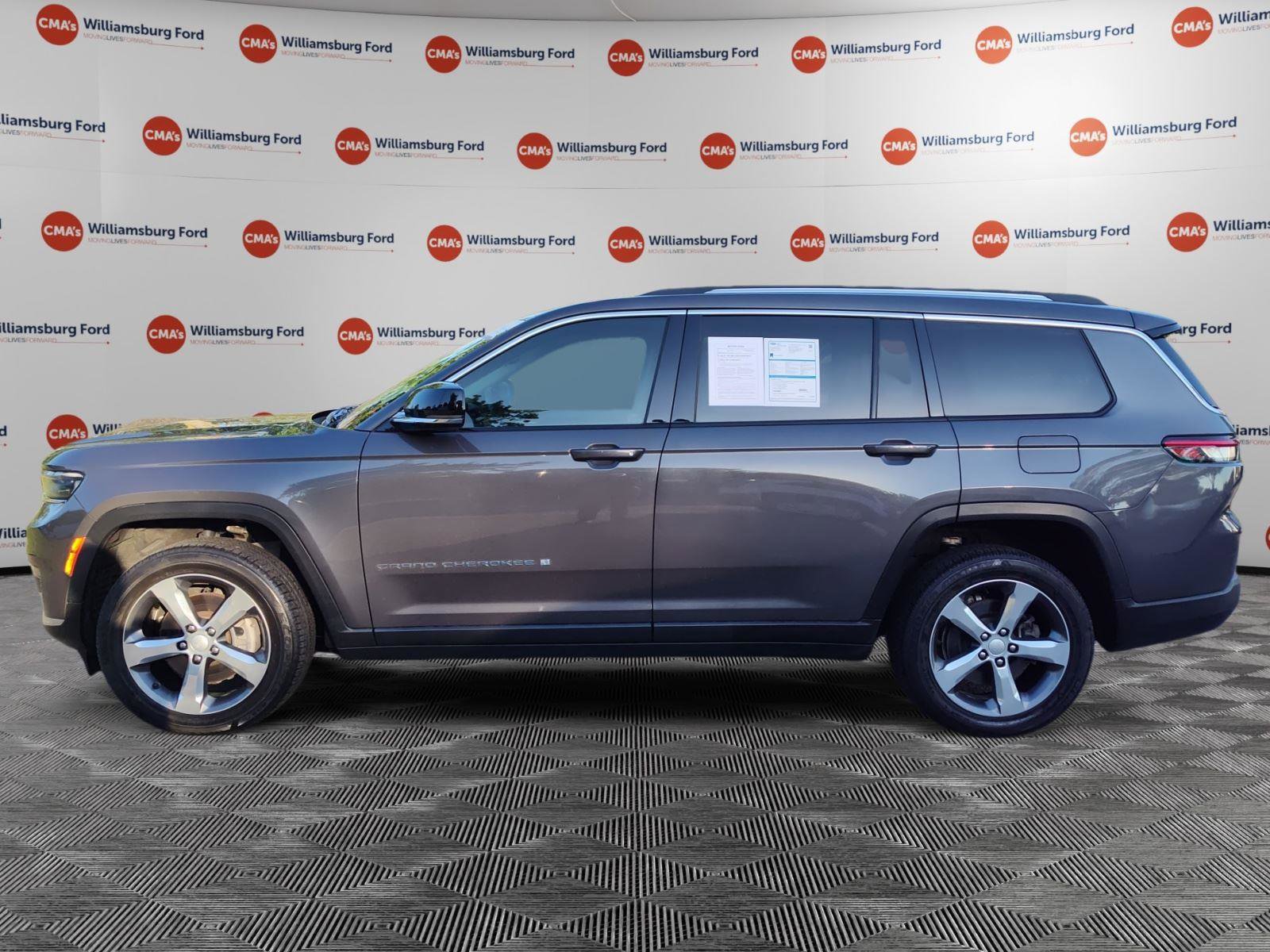 Used 2021 Jeep Grand Cherokee L Limited w/ Trailer Tow Group (B) AWD/4WD image 2