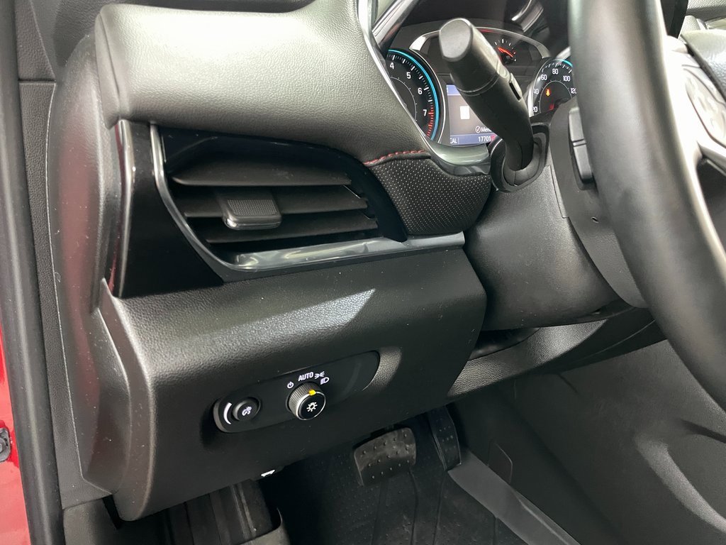 Certified 2023 Chevrolet Traverse RS w/ LPO, Floor Liner Package image 28