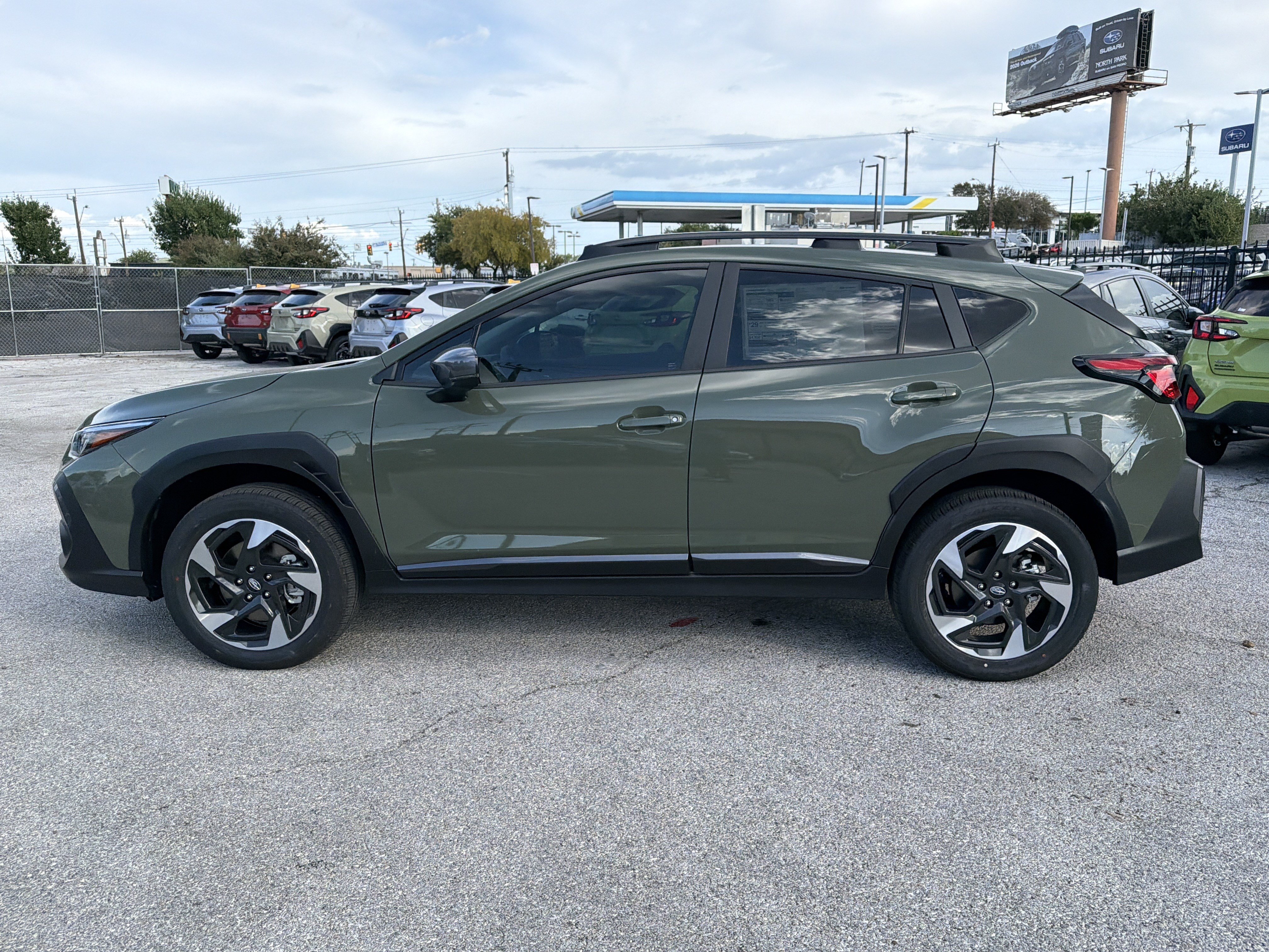 New 2026 Subaru Crosstrek 2.5i Limited w/ Crosstrek Mirror Package AWD/4WD image 6