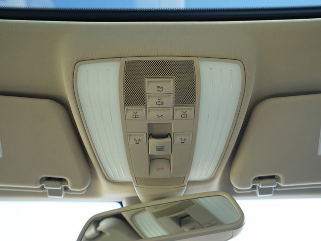 Used 2016 Mercedes-Benz E 350 Sedan image 32