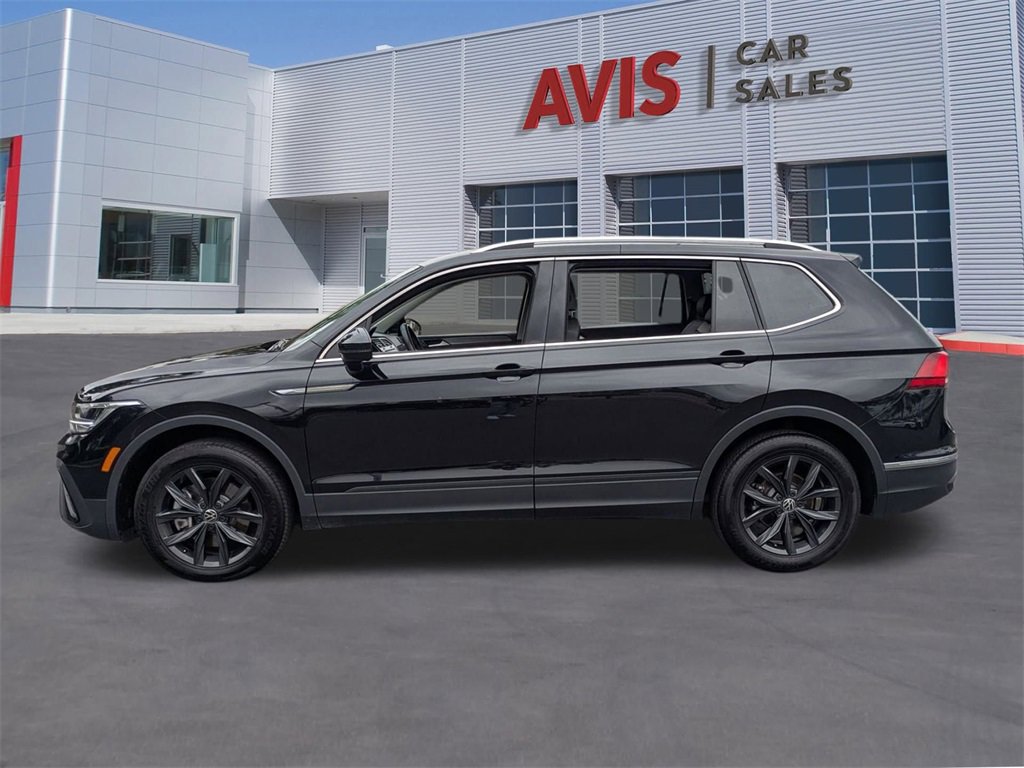 Used 2024 Volkswagen Tiguan SE image 10
