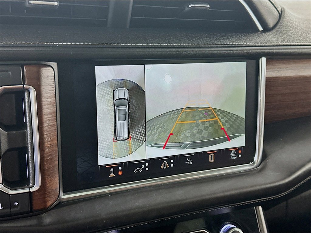 Used 2023 GMC Yukon Denali Ultimate image 20