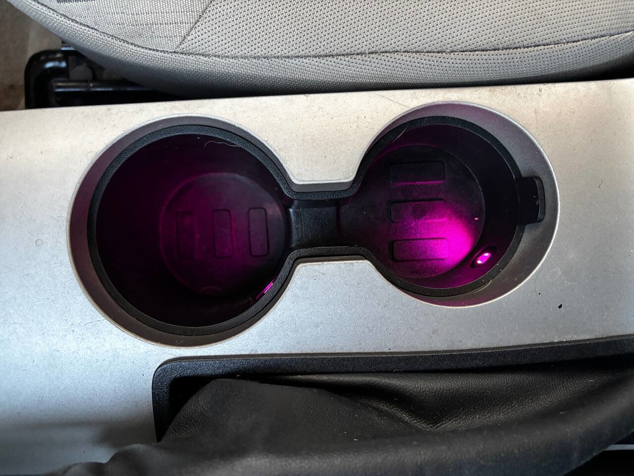 Used 2010 Ford Focus SE image 33