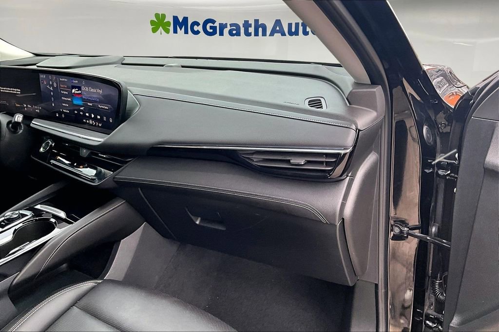 Used 2024 Buick Envision Preferred image 27