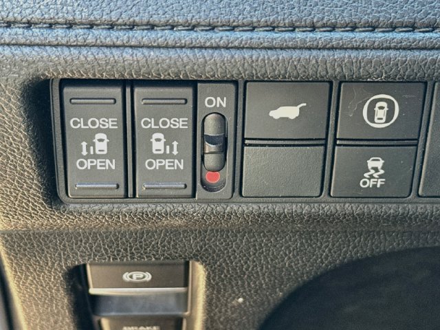 Used 2023 Honda Odyssey Sport image 13