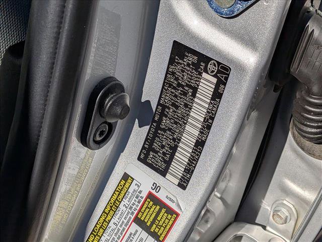 Used 2017 Toyota Corolla LE image 25