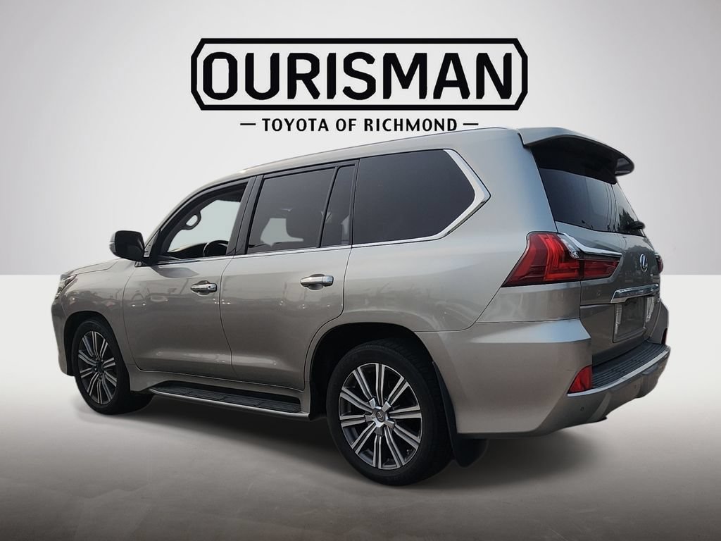 Used 2016 Lexus LX 570 4WD w/ Luxury Package image 5