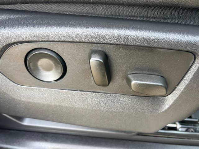 Used 2022 Chevrolet Silverado 1500 ZR2 w/ Technology Package image 20