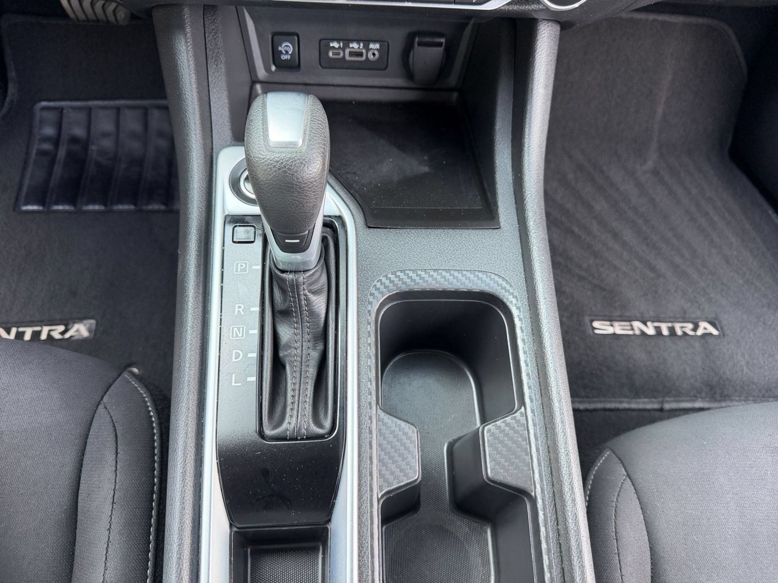 Used 2025 Nissan Sentra SV FWD image 39