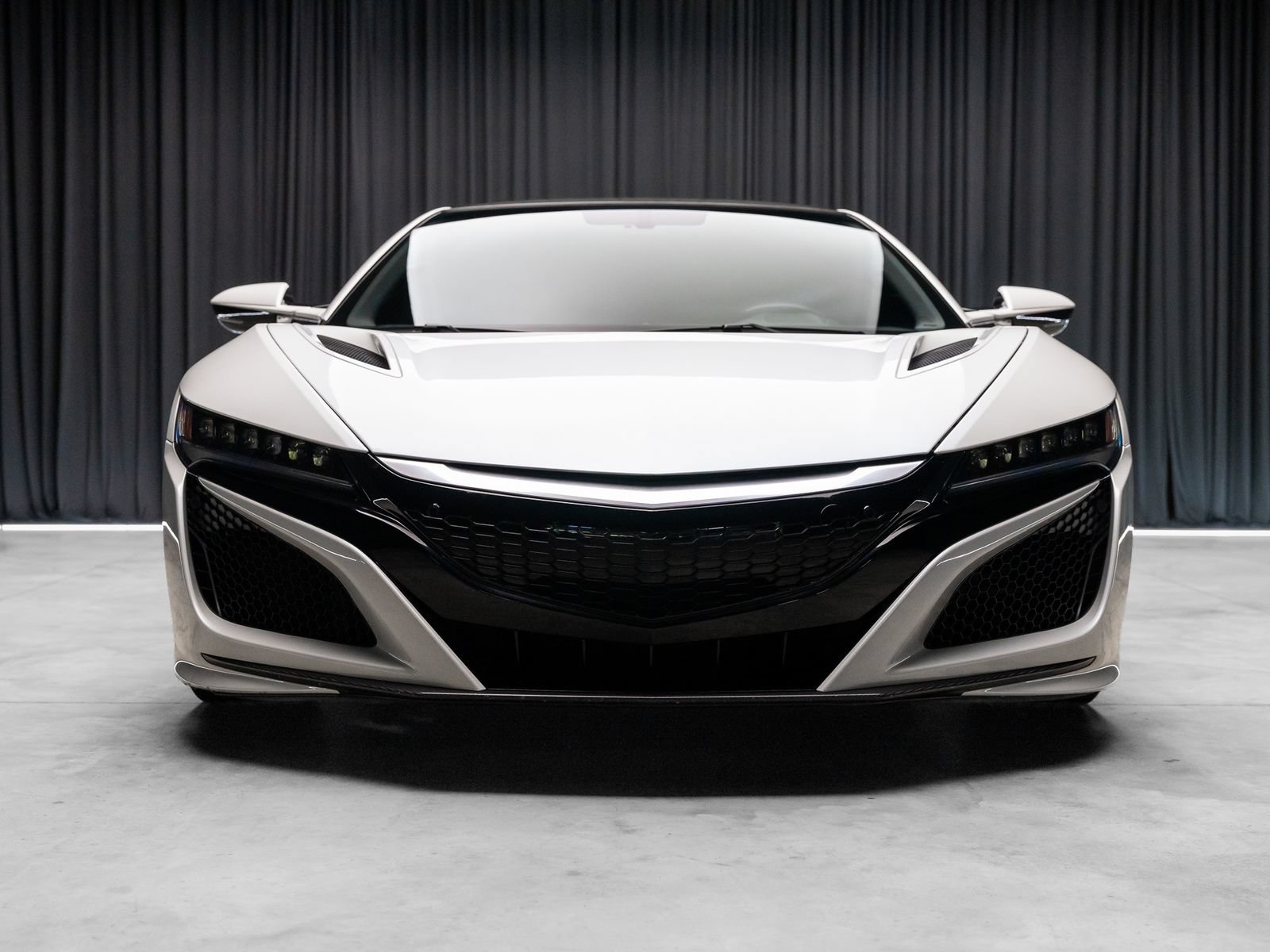 Used 2017 Acura NSX AWD/4WD image 21