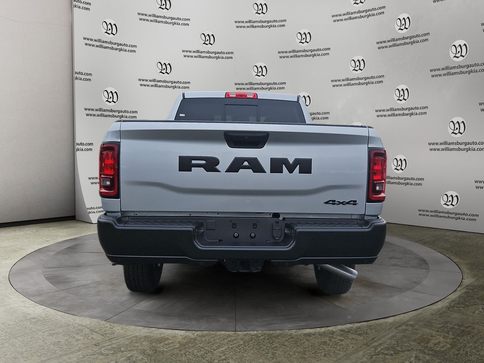 New 2026 RAM 2500 Tradesman AWD/4WD image 4