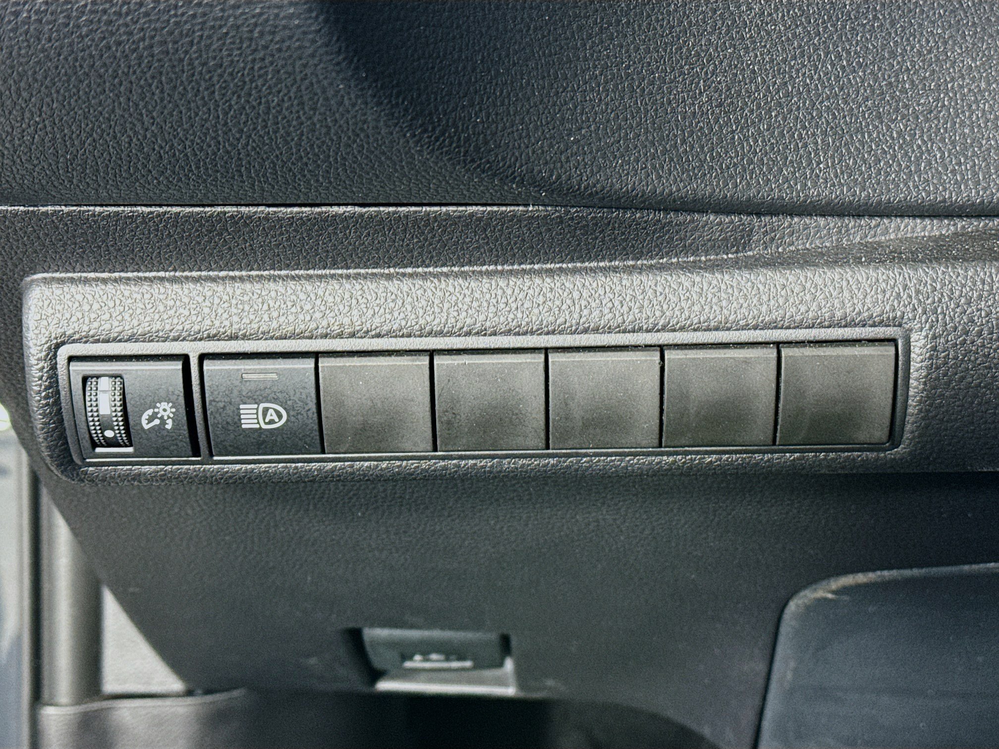 Certified 2026 Toyota Corolla LE FWD image 10