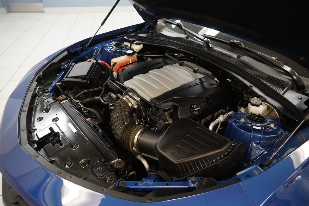 Used 2021 Chevrolet Camaro LT RWD image 25