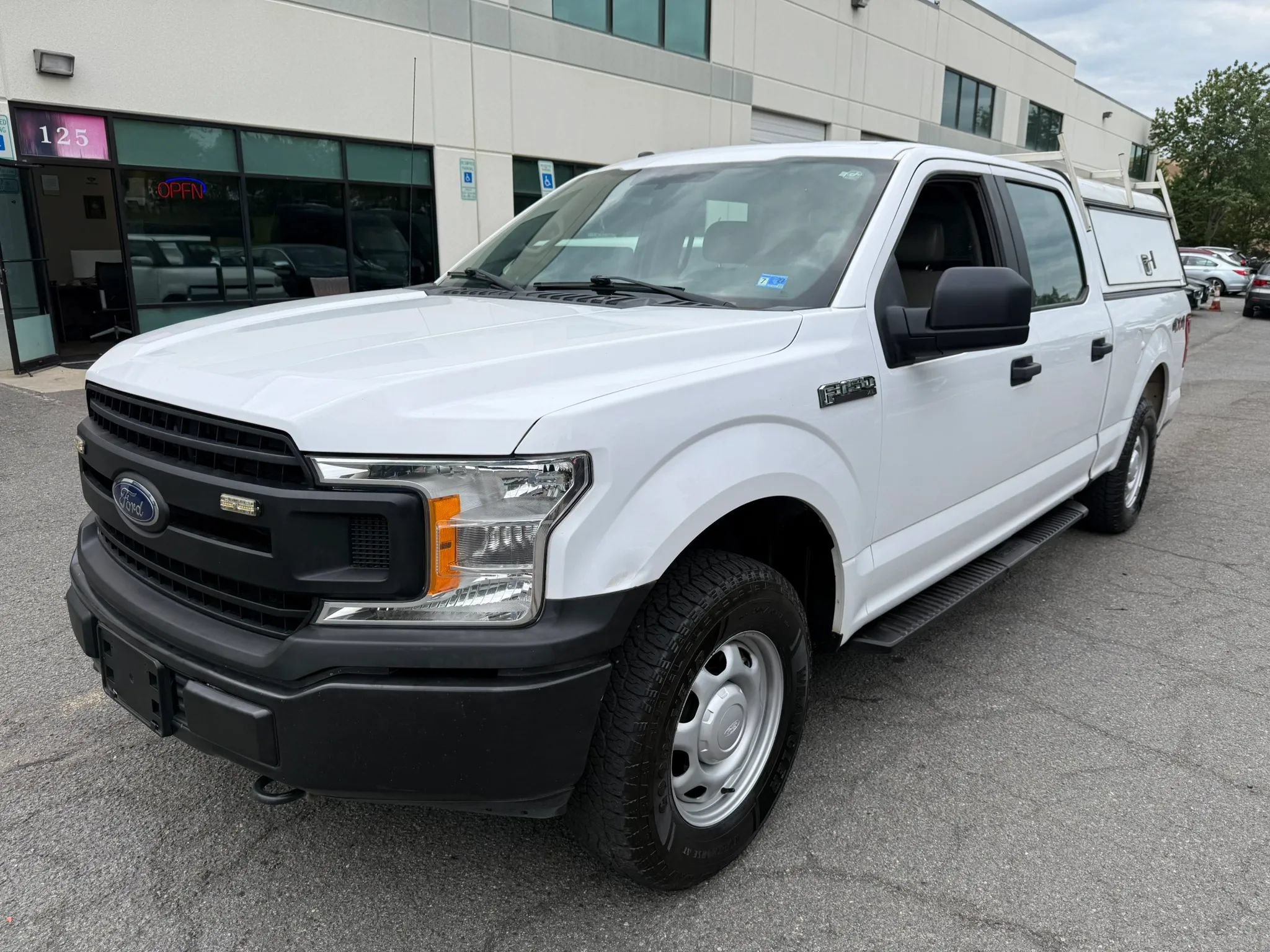Used 2018 Ford F150 XL w/ Equipment Group 101A Mid AWD/4WD image 10