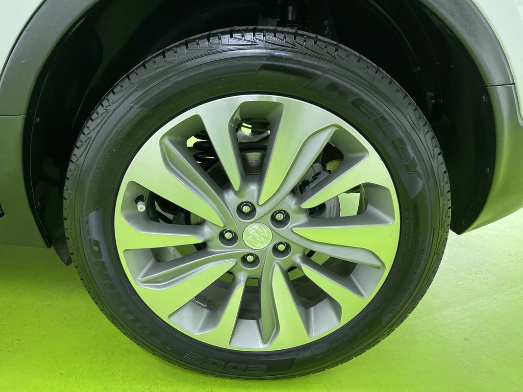 Used 2019 Buick Encore FWD image 14