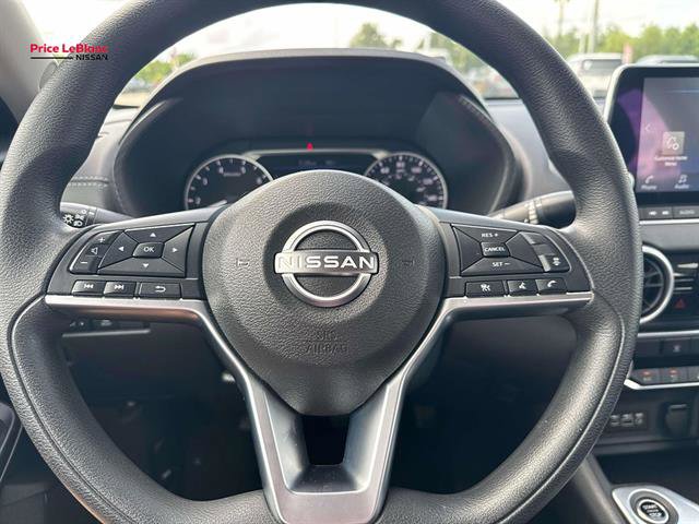 Used 2024 Nissan Sentra SV FWD image 21