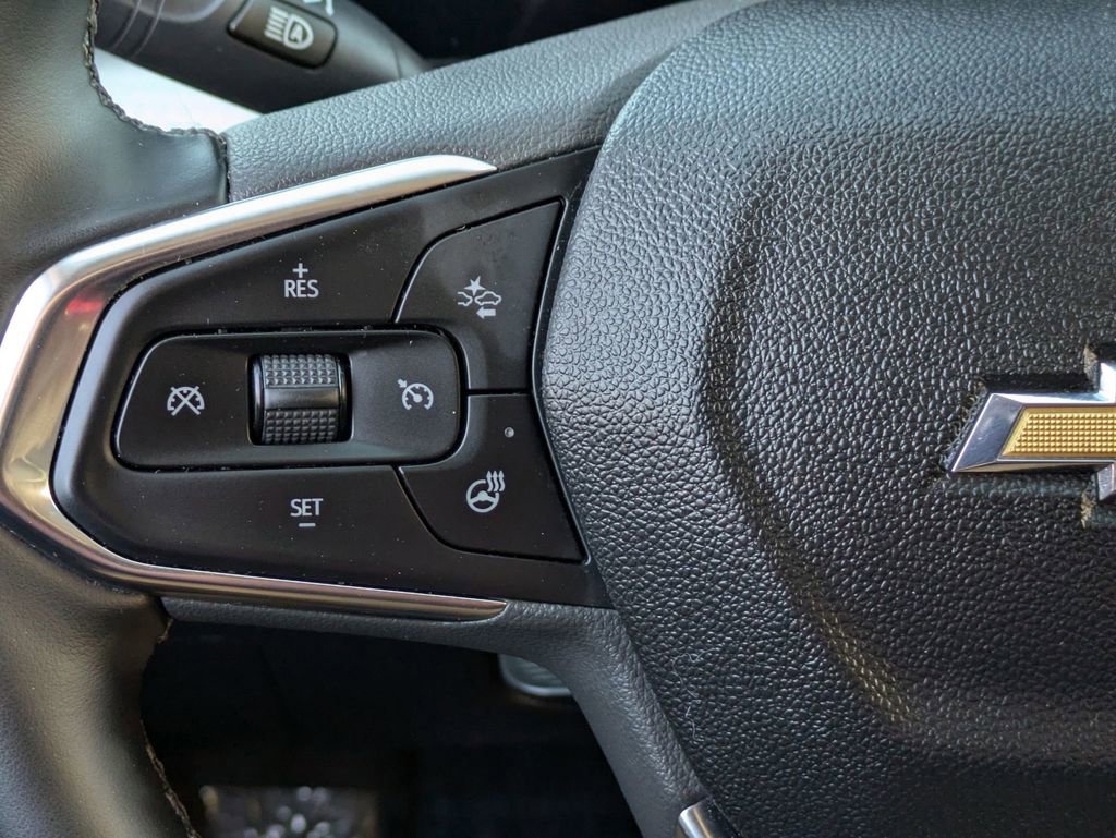 Used 2025 Chevrolet Trax LT w/ LT Convenience Package image 20