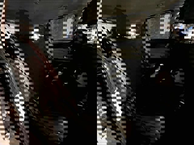 Used 2024 Kia Carnival LX image 22