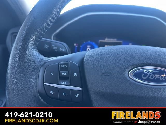 Used 2020 Ford Escape SE Sport image 21