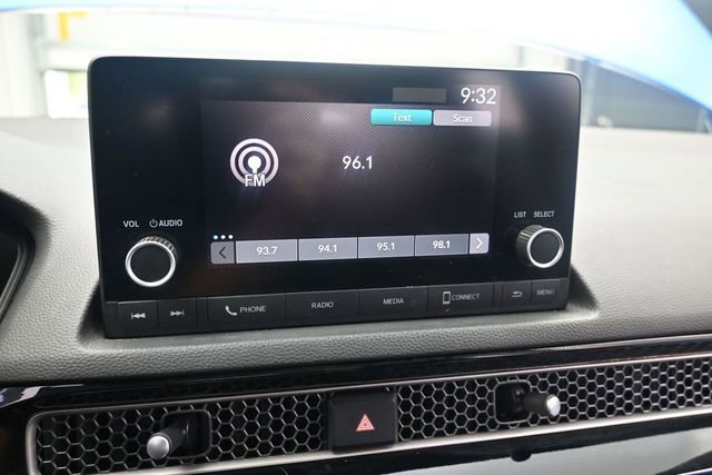 Used 2023 Honda Civic Sport image 11