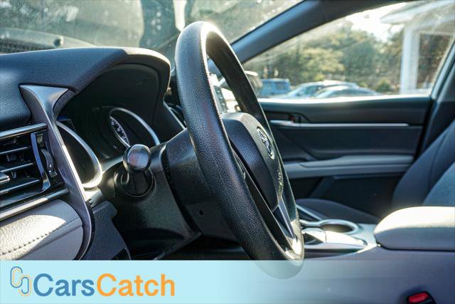 Used 2022 Toyota Camry LE image 30