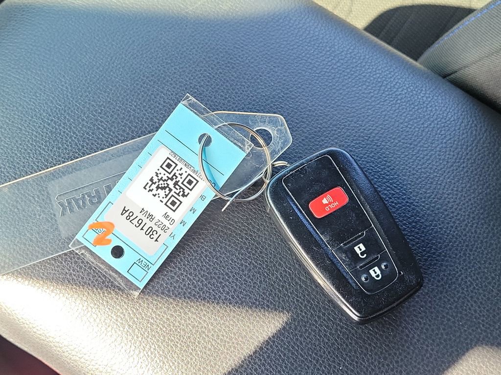 Certified 2022 Toyota RAV4 SE w/ SE Grade Weather Package AWD/4WD image 36