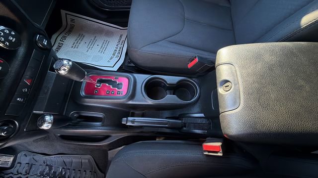 Used 2018 Jeep Wrangler Unlimited Willys Wheeler image 15