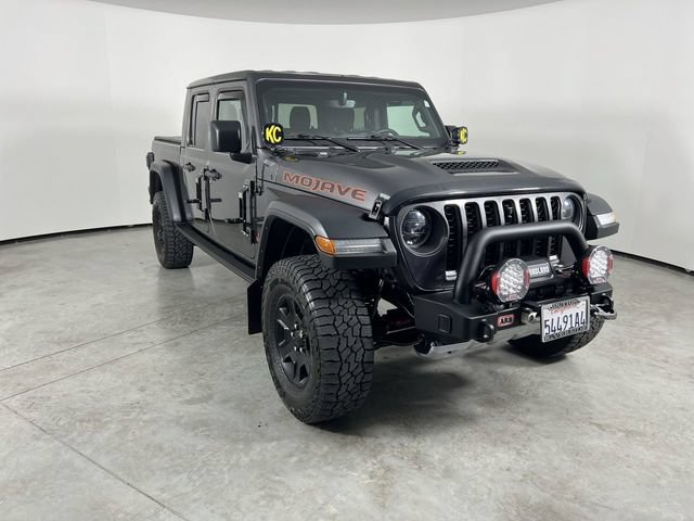 Used 2023 Jeep Gladiator Mojave w/ LED Lighting Group AWD/4WD image 2