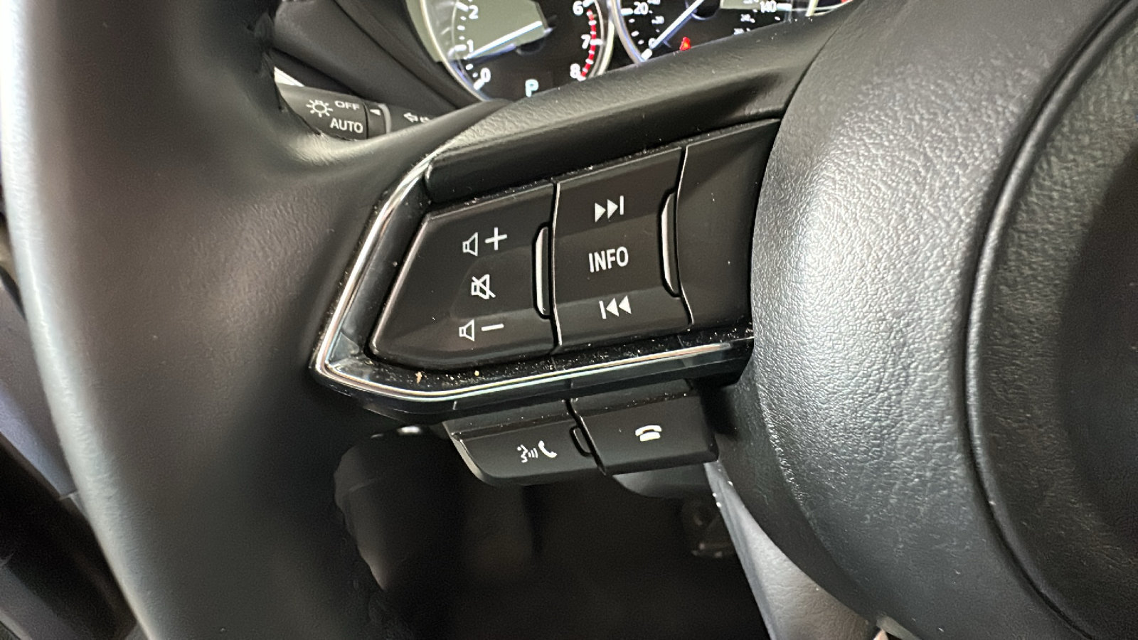 Used 2025 MAZDA CX-5 AWD 2.5 S w/ Preferred Package image 19