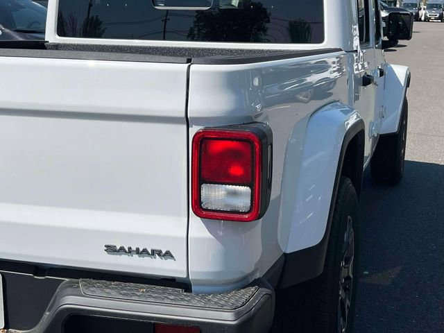 New 2026 Jeep Gladiator Sport AWD/4WD image 8