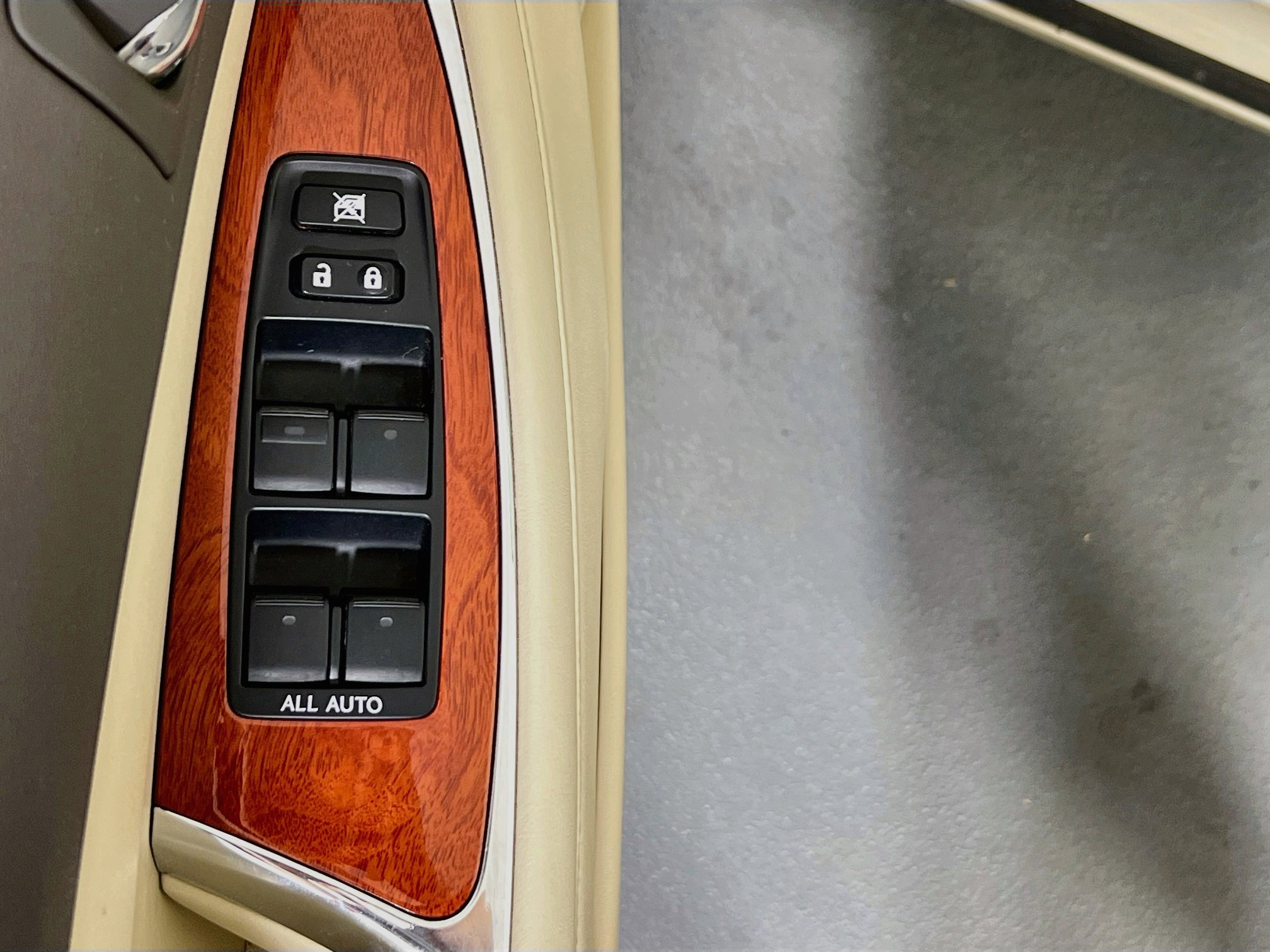 Used 2012 Lexus ES 350 FWD image 18