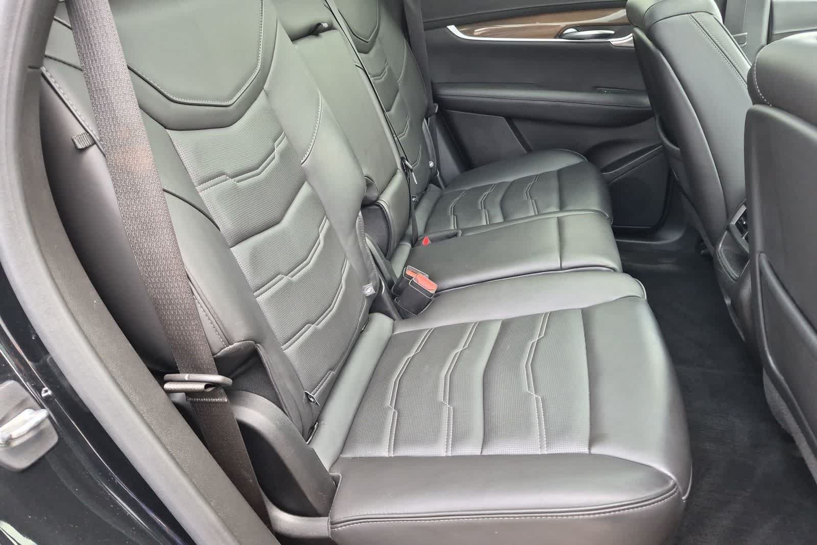 Used 2023 Cadillac XT5 Sportv w/ Platinum Package AWD/4WD image 21