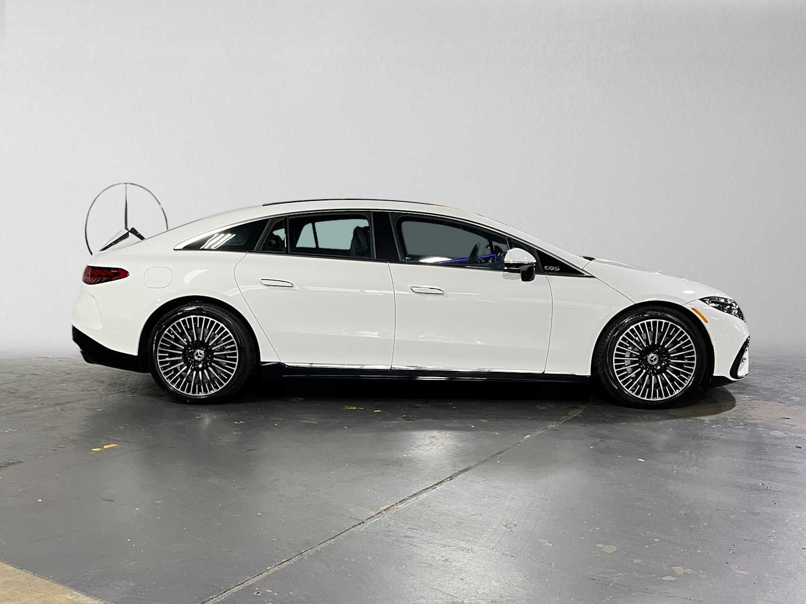 New 2026 Mercedes-Benz EQS 450+ 4MATIC Sedan image 2