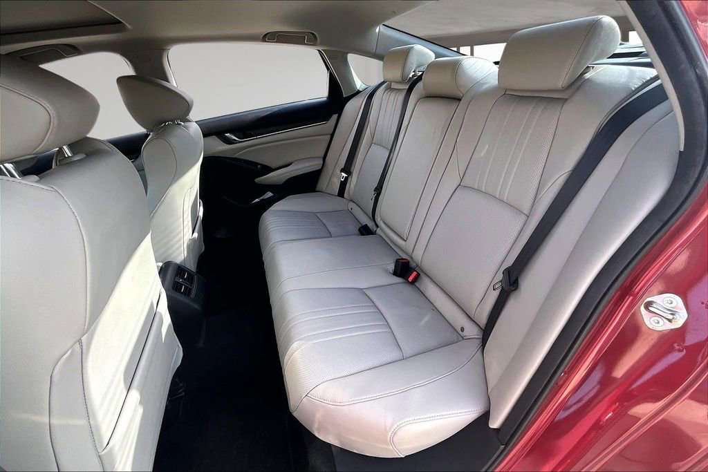 Used 2020 Honda Accord Touring image 22