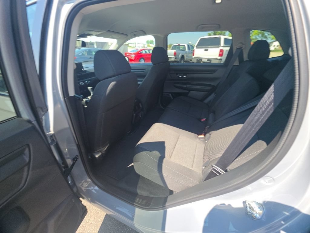 Used 2025 Honda CR-V LX image 25