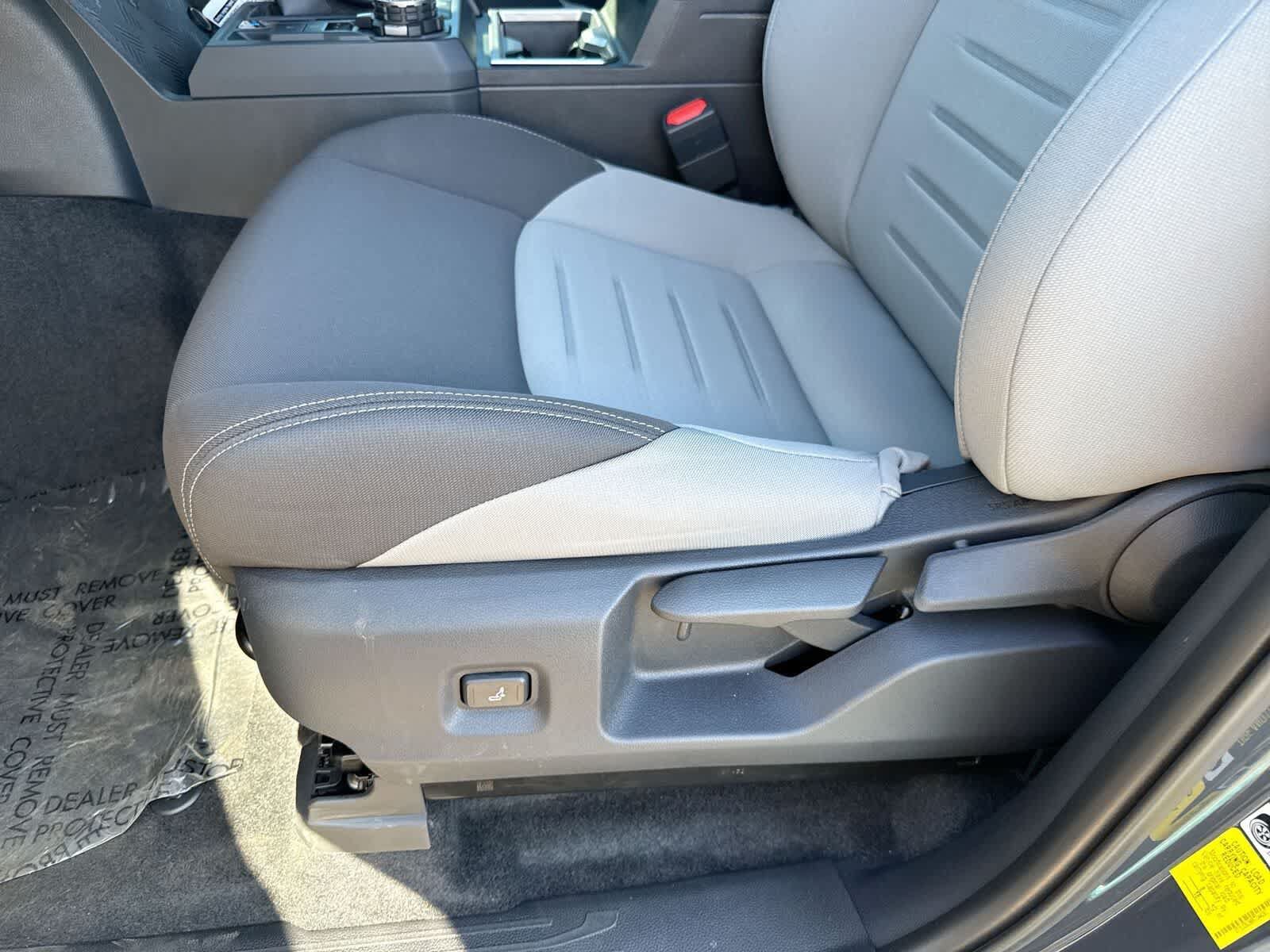 New 2025 Toyota Tacoma TRD Off-Road AWD/4WD image 18