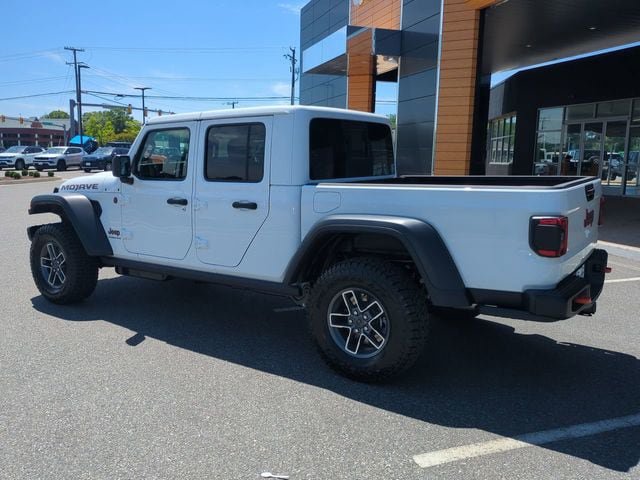 New 2026 Jeep Gladiator Mojave w/ Steel Bumper Group AWD/4WD image 6