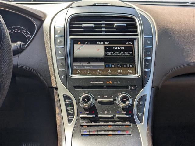 Used 2018 Lincoln MKX Reserve w/ Driver Assistance Package FWD image 13