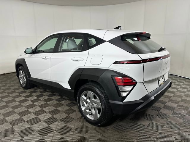 Used 2026 Hyundai Kona SE FWD image 5