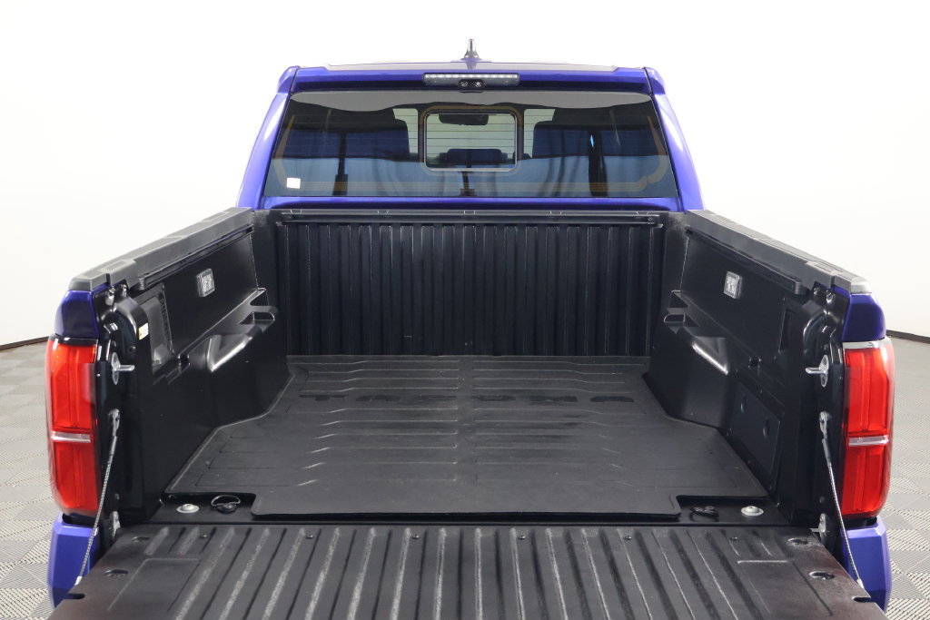 Used 2025 Toyota Tacoma TRD Sport w/ TRD Sport Premium Package AWD/4WD image 14