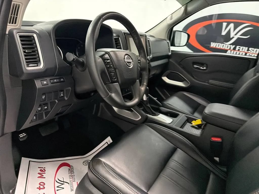 Used 2024 Nissan Frontier SL w/ Technology Package AWD/4WD image 11