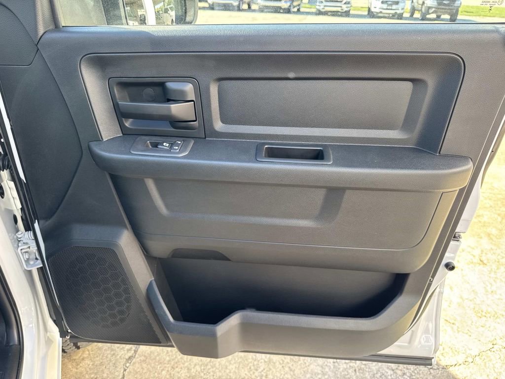 Used 2026 RAM 2500 Tradesman w/ Chrome Appearance Group image 24